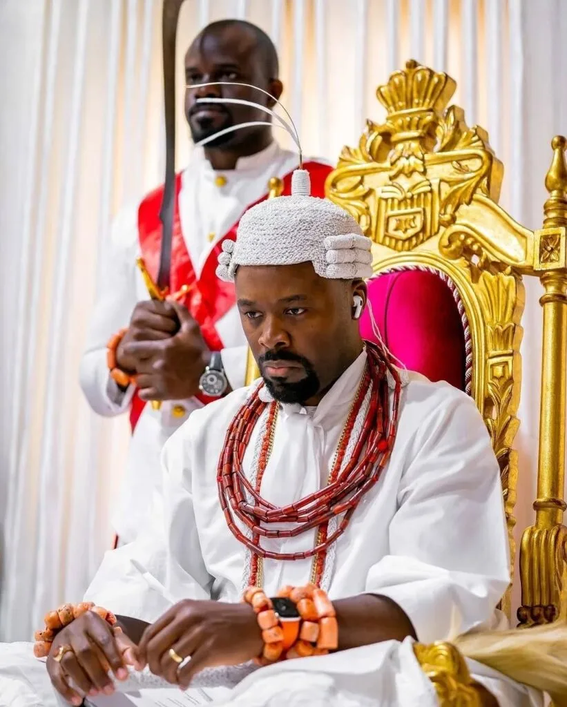 GUERISSEUR TRADITIONNEL AFRICAIN
